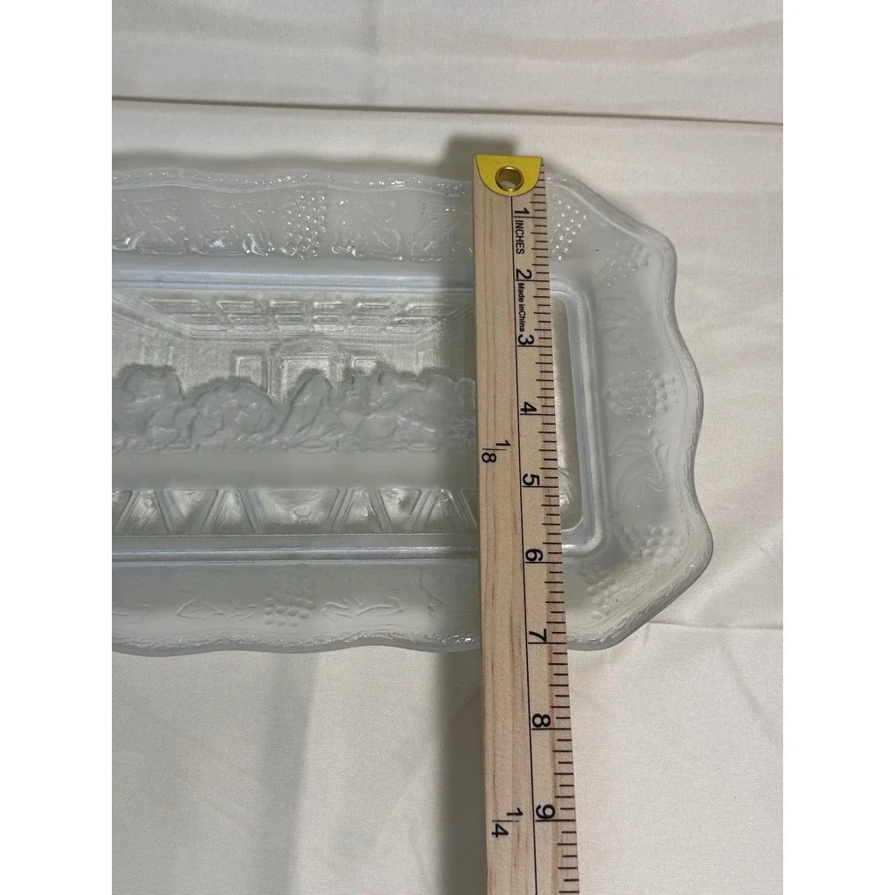 Indiana Glass Last Supper Frosted Glass Tray Embossed Scalloped Edge 11.5in EUC